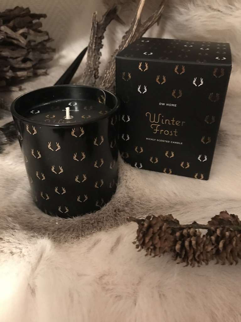 DUFTKERZE VON DW HOME KULTMARKE WINTER FROST SCHWARZES GLAS MIT GESCHENKBOX
