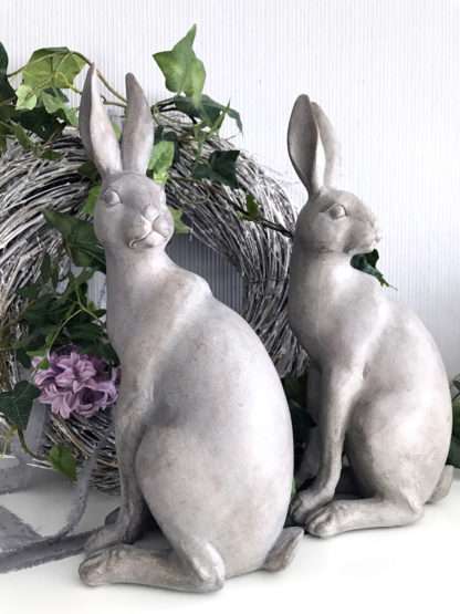Sehr schöner Hase Osterhase sitzend grau weiß shabby chic Rabbit 31 cm