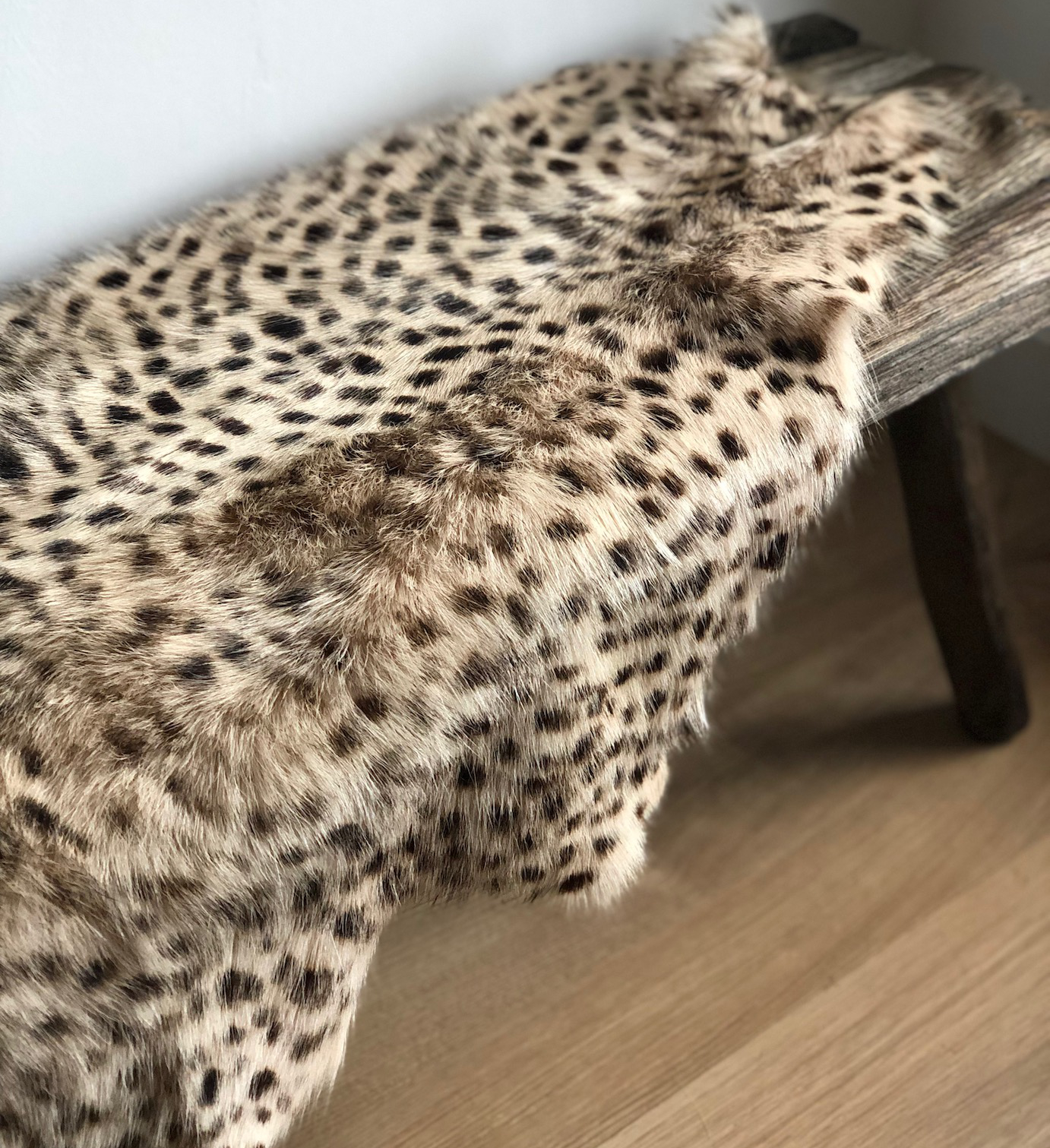 Kuh künstlich Leopard Fell Kunstfell Fell 70x110cm Zebra- Tiger