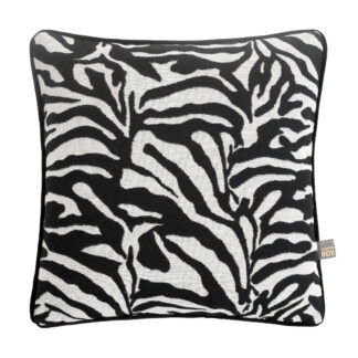 Kissen schwarz weiß Zebra Muster modern Dekokissen mit Inlett Samtkissen schwarz weiß Kissen von Scatter Box Luxus Kissen mit Federkissen Inlett