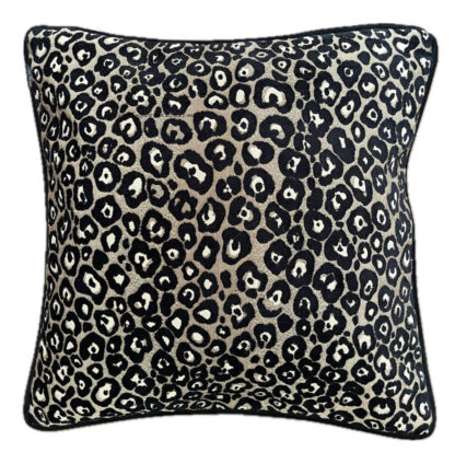 KISSEN LEOPARD MUSTER schwarz weiß gold HOCHWERTIG LEOPARDENKISSEN TIGERMOTIV PANTER KISSEN von steen design SAFARI STYLE DEKORATION LEOPARD Panther Animal Print