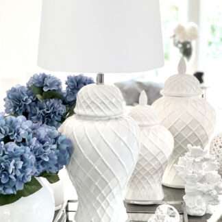 Tischlampe Deckelvase Rautenmuster weiß edel Lampenschirm weiß rund