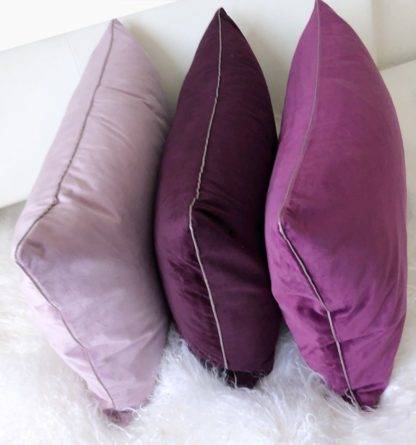Kissen Samtkissen Kissenhülle Samt Elegance lilac Flieder, fuchsia purple Töne 50x50 cm und 35x60 cm von pad concept