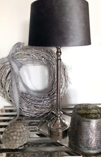 Tischlampe silber Metall Lampenfuß silber Nico von Light and Living Ø10x 37 cm hoch Lampenschirm Zinc Graphite grau Samt